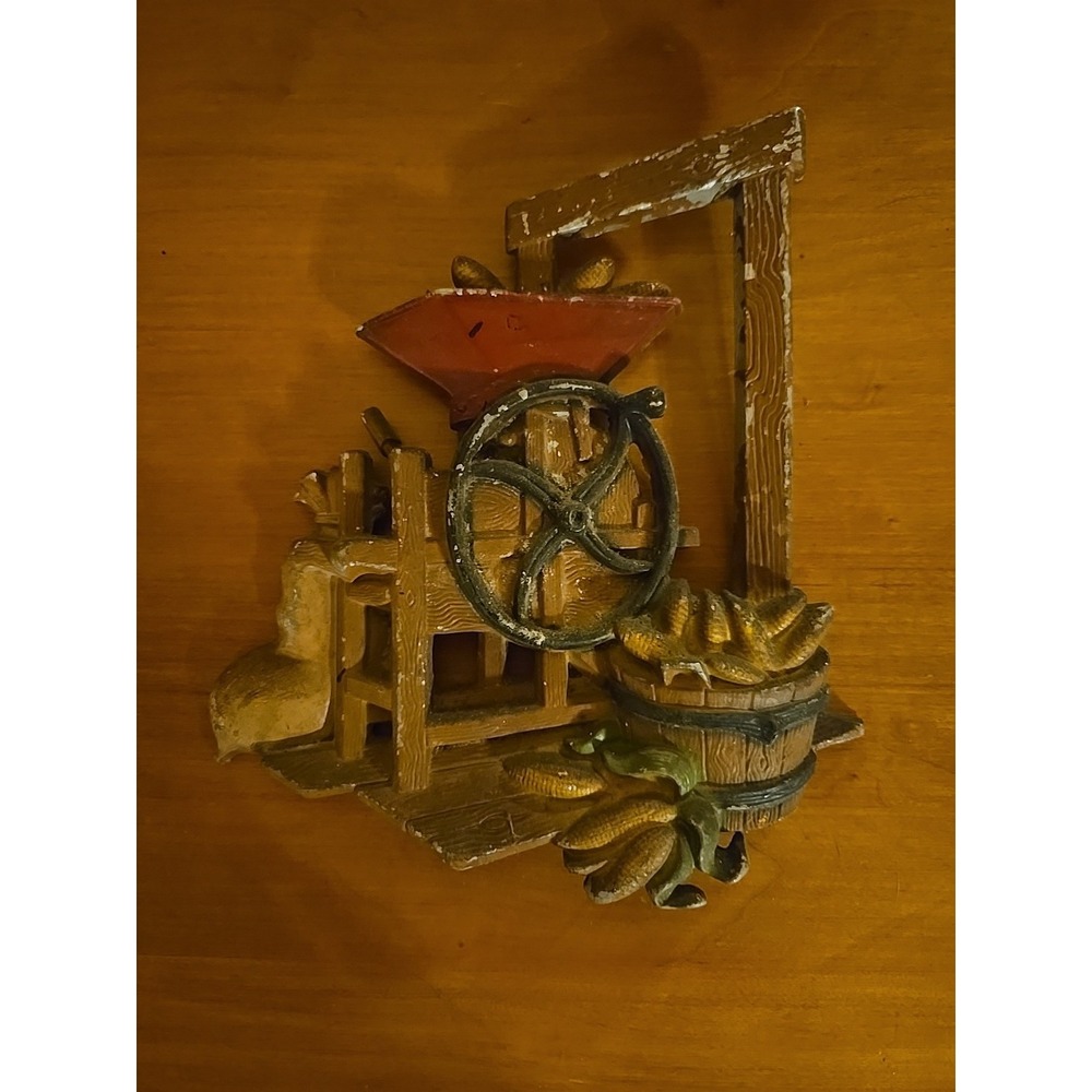 Homco Cast Metal Corn Sheller Wall Plaque‎